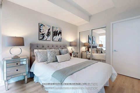 Photo 16 at 1202 - 832 Bay Street, Bay Street Corridor, Toronto