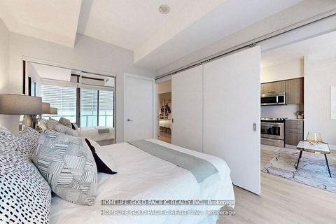 Photo 17 at 1202 - 832 Bay Street, Bay Street Corridor, Toronto