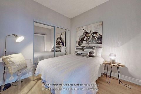 Photo 20 at 1202 - 832 Bay Street, Bay Street Corridor, Toronto