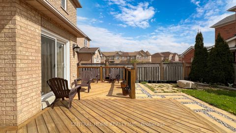 Photo 26 at 401 Cranston Park Avenue, Maple, Vaughan