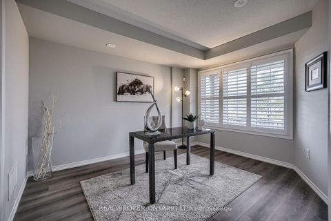 Photo 3 at 18 Jerome Way, Bowmanville, Clarington