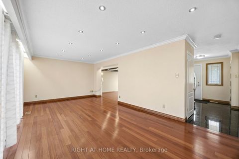 Photo 6 at 46 Tidefall Drive, L'Amoreaux, Toronto