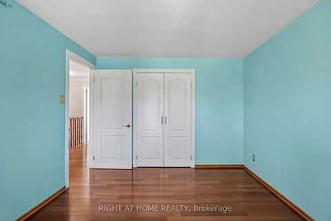 Photo 16 at 46 Tidefall Drive, L'Amoreaux, Toronto