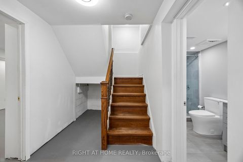 Photo 19 at 46 Tidefall Drive, L'Amoreaux, Toronto