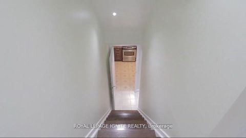 Photo 17 at 11 Carisbrooke Square, Malvern, Toronto