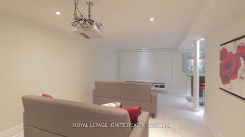 Photo 19 at 11 Carisbrooke Square, Malvern, Toronto