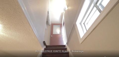 Photo 26 at 11 Carisbrooke Square, Malvern, Toronto