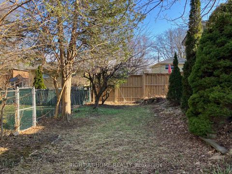 Photo 10 at 29 Rowatson Road, Guildwood, Toronto