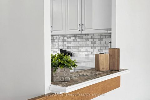 Photo 20 at 1410 - 455 Sentinel Road, York University Heights, Toronto