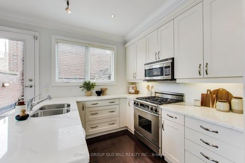 Photo 17 at 756 Annette Street, Bloor West Village, Toronto