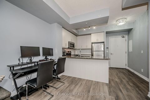 Photo 5 at 917 - 15 James Finlay Way, CFB, Toronto