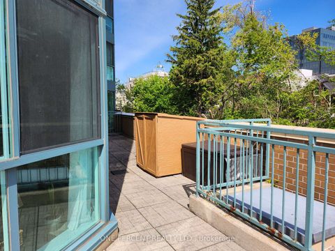 Photo 20 at 311 - 150 Dunlop Street E, City Centre, Barrie