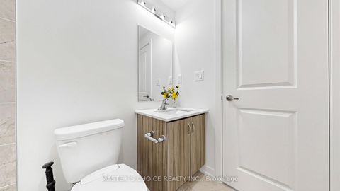 Photo 14 at 1404 - 56 Elizabeth Street, Mill Pond, Richmond Hill