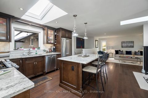 Photo 4 at 37 Lewin Crescent, South East, Ajax