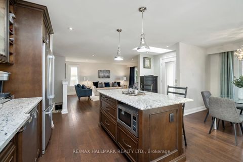 Photo 19 at 37 Lewin Crescent, South East, Ajax