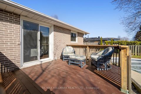 Photo 27 at 37 Lewin Crescent, South East, Ajax