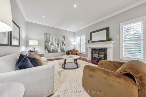 Photo 8 at 128 selwyn Road, Jefferson, Richmond Hill