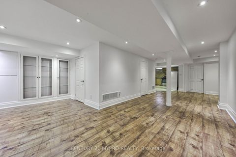 Photo 31 at 128 selwyn Road, Jefferson, Richmond Hill