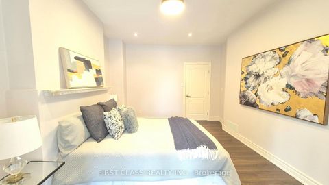 Photo 6 at 356 Wallace Avenue, Junction, Toronto