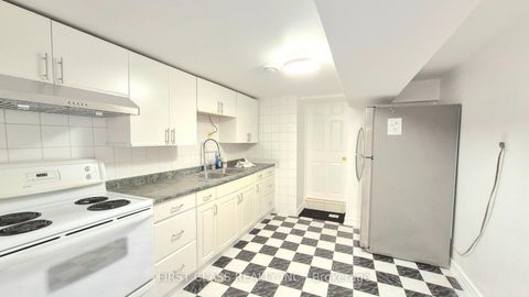 Photo 23 at 356 Wallace Avenue, Junction, Toronto