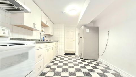 Photo 24 at 356 Wallace Avenue, Junction, Toronto