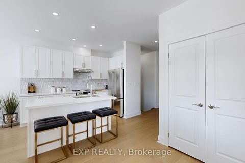 Photo 13 at 10 Palmira Drive, Sutton & Jackson's Point, Georgina