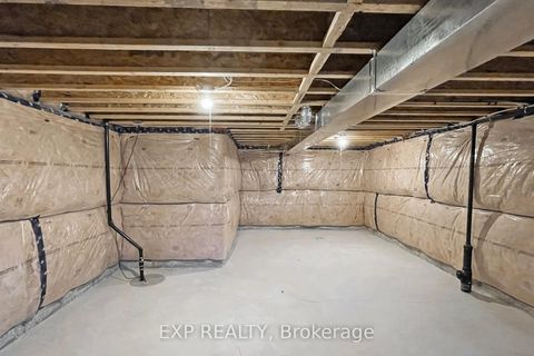 Photo 33 at 10 Palmira Drive, Sutton & Jackson's Point, Georgina