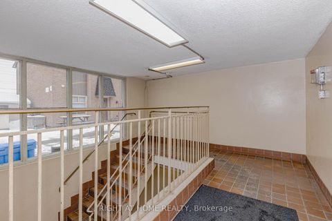 Photo 6 at 3 - 40 Rexdale Boulevard, Kipling, Toronto