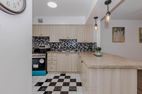 Photo 10 at 3 - 40 Rexdale Boulevard, Kipling, Toronto