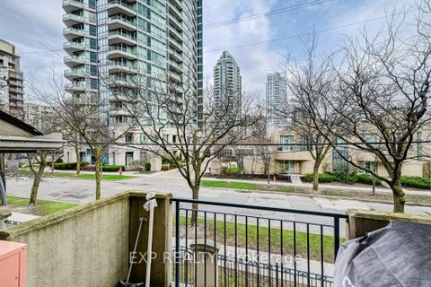 Photo 17 at 1716 - 28 Sommerset Way, Willowdale East, Toronto