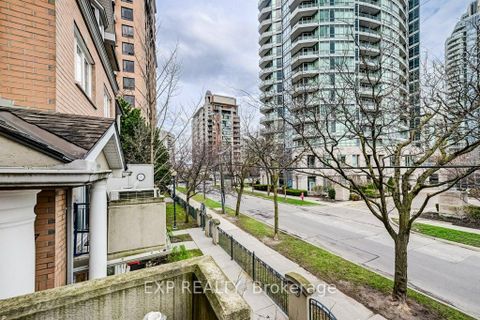 Photo 18 at 1716 - 28 Sommerset Way, Willowdale East, Toronto
