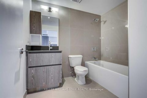 Photo 11 at 422 - 30 Baseball Place, South Riverdale, Toronto