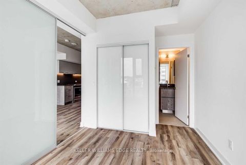 Photo 14 at 422 - 30 Baseball Place, South Riverdale, Toronto