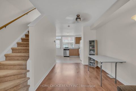 Photo 5 at 121 - 10 Fairwood Crescent, West Hill, Toronto