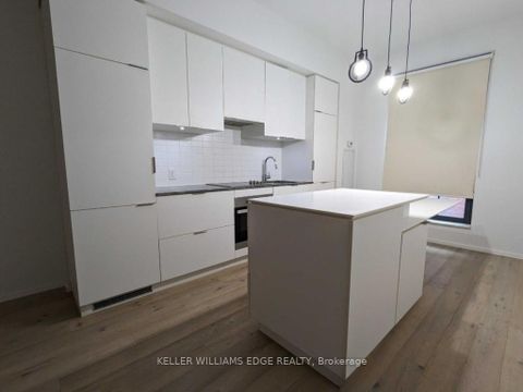 Photo 8 at 315 - 5 St. Joseph Street, Bay Street Corridor, Toronto