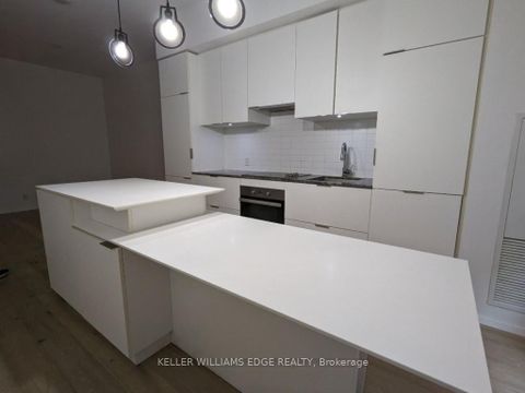 Photo 11 at 315 - 5 St. Joseph Street, Bay Street Corridor, Toronto