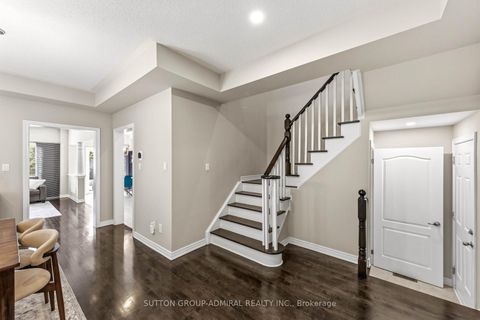 Photo 6 at 141 Lauderdale Drive, Patterson, Vaughan