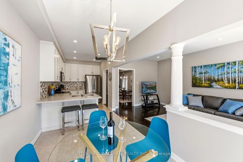 Photo 15 at 141 Lauderdale Drive, Patterson, Vaughan