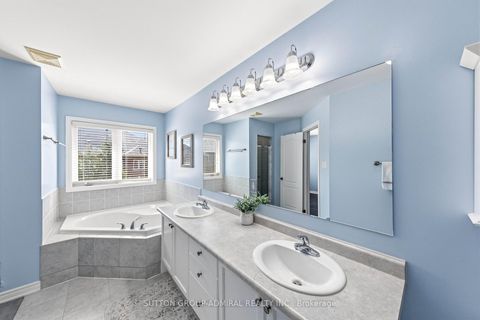 Photo 19 at 141 Lauderdale Drive, Patterson, Vaughan