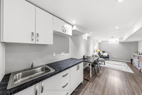 Photo 27 at 141 Lauderdale Drive, Patterson, Vaughan