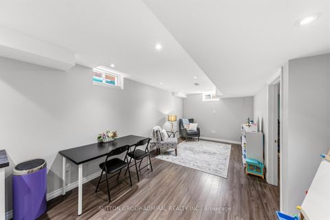 Photo 28 at 141 Lauderdale Drive, Patterson, Vaughan