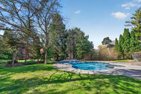 Photo 6 at 75 Arnold Avenue, Yorkhill, Vaughan