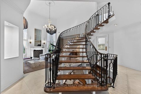 Photo 12 at 75 Arnold Avenue, Yorkhill, Vaughan