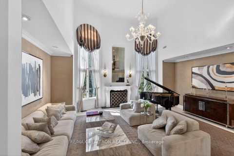 Photo 16 at 75 Arnold Avenue, Yorkhill, Vaughan