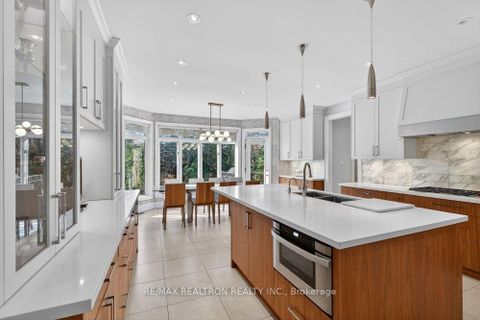 Photo 30 at 75 Arnold Avenue, Yorkhill, Vaughan