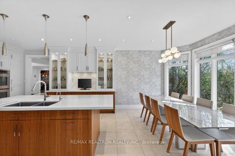 Photo 32 at 75 Arnold Avenue, Yorkhill, Vaughan