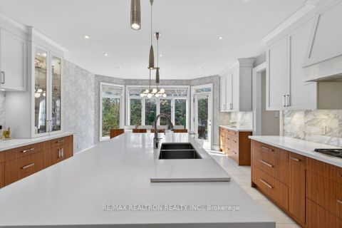 Photo 34 at 75 Arnold Avenue, Yorkhill, Vaughan