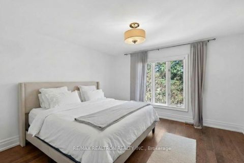 Photo 46 at 75 Arnold Avenue, Yorkhill, Vaughan