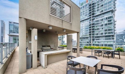 Photo 17 at 1013 - 21 Nelson Street, Waterfront Communities C1, Toronto