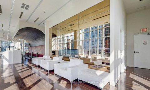 Photo 34 at 414 - 21 Nelson Street, Waterfront Communities C1, Toronto